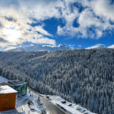 Lägenhet Ski-in Out With Mountain Viewand Parking *